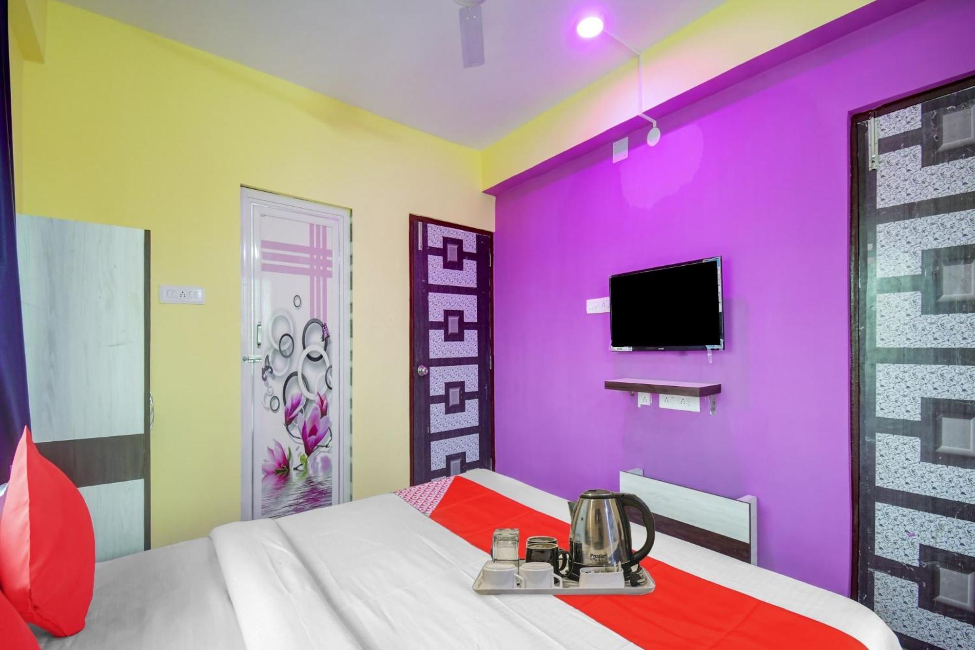 Super Hotel O 4 Friends Kolkata Bagian luar foto